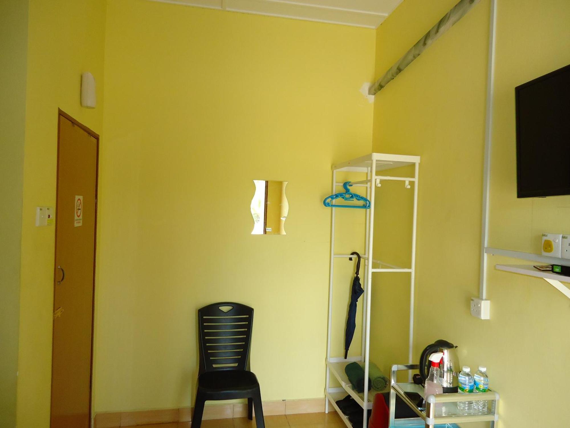 D'Pinggir Guest Room Kuala Tahan Dış mekan fotoğraf